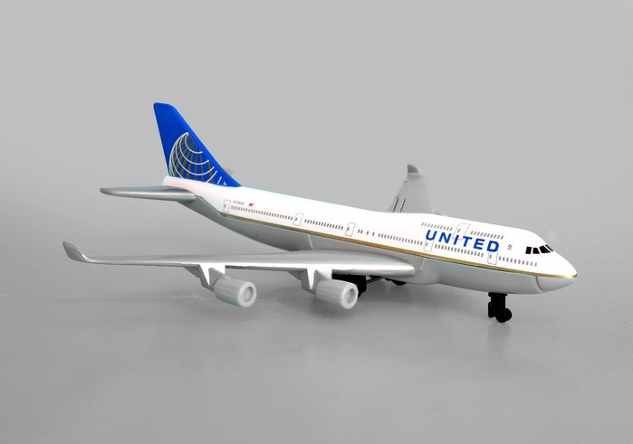 United 747 