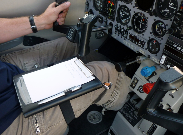 Kneeboards & Flight Logs
